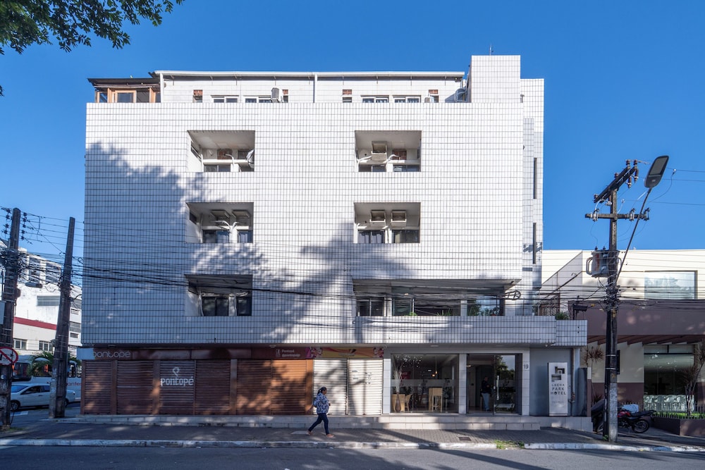 Lagoa Park Hotel 1/40