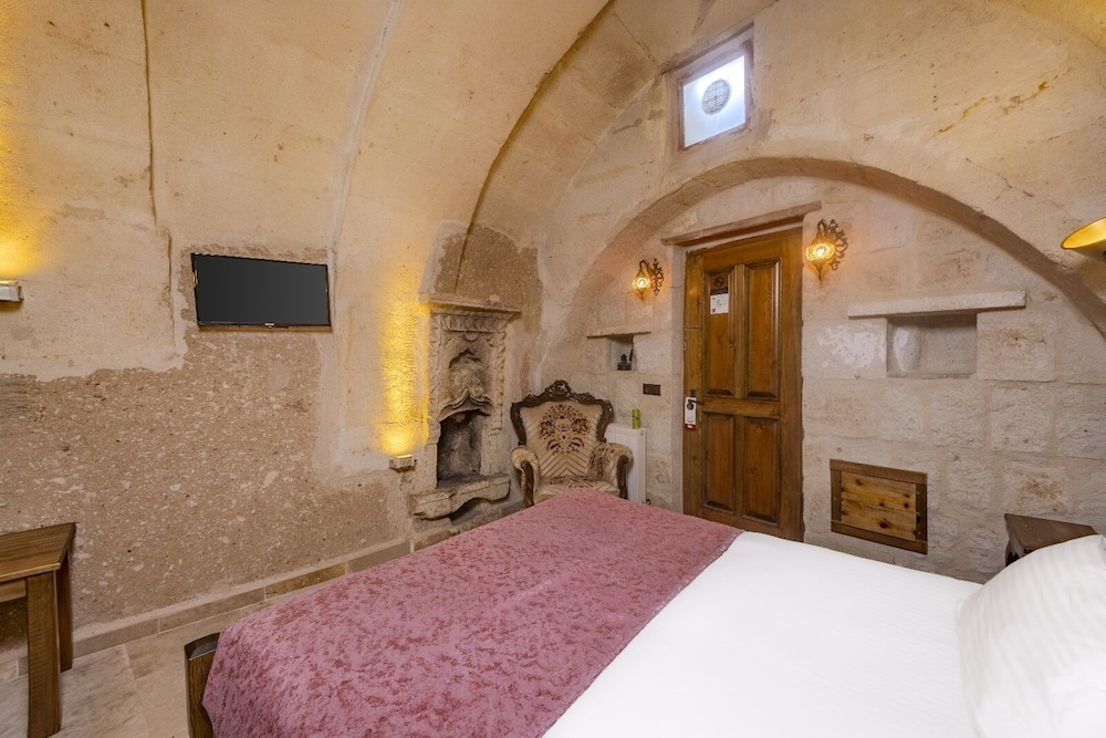 Zula Cave House 8/47