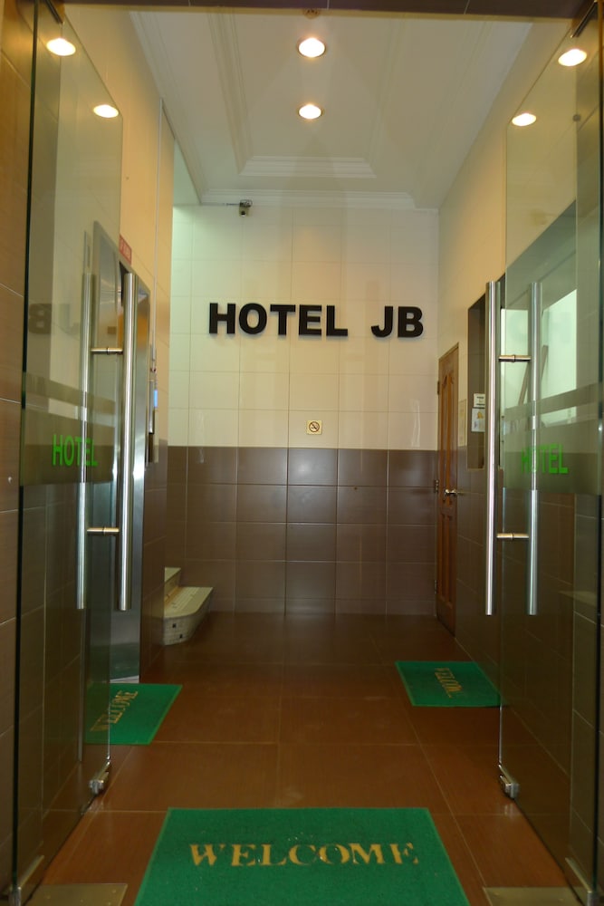 Hotel J.B. 13/19