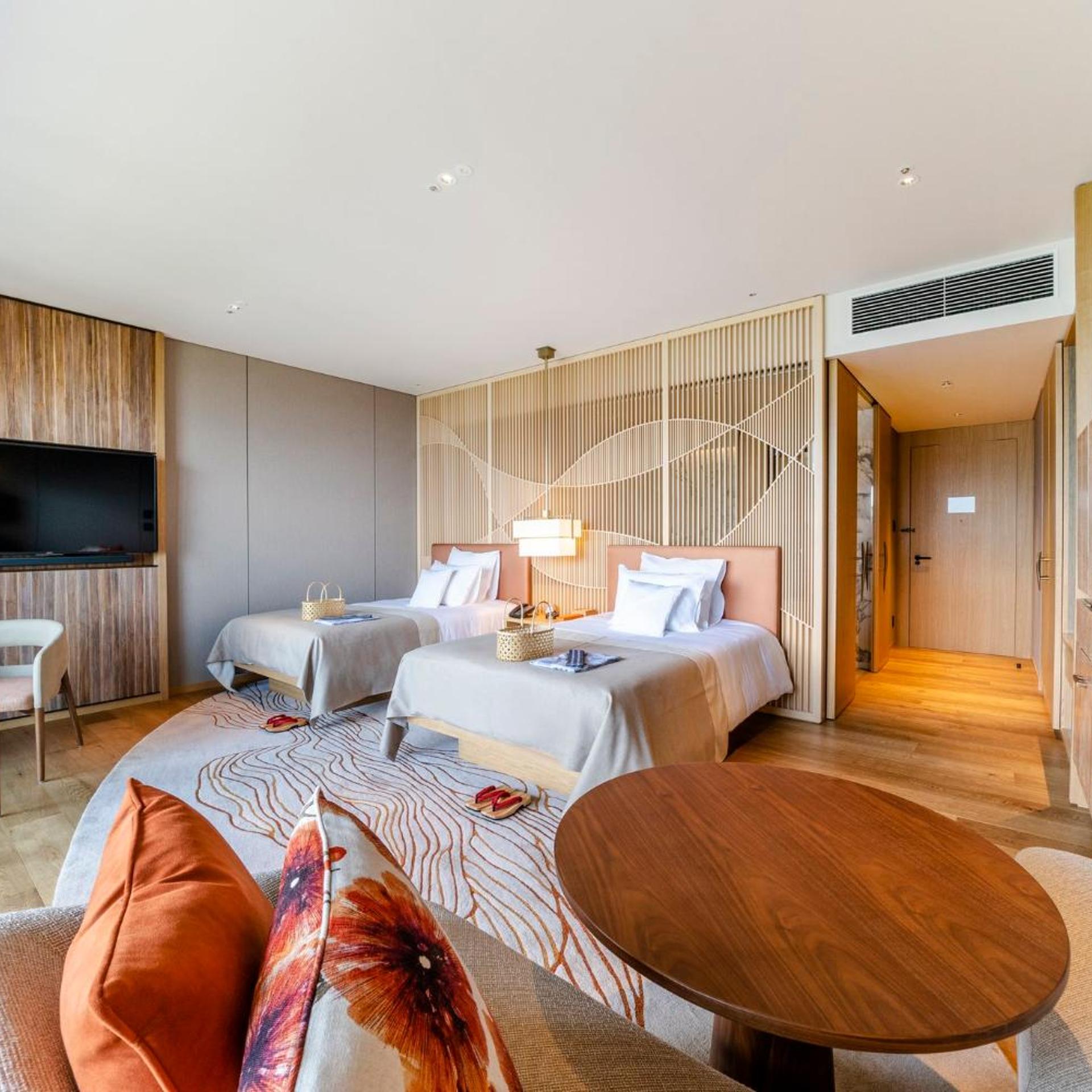 Club Intercontinental, Twin Beds