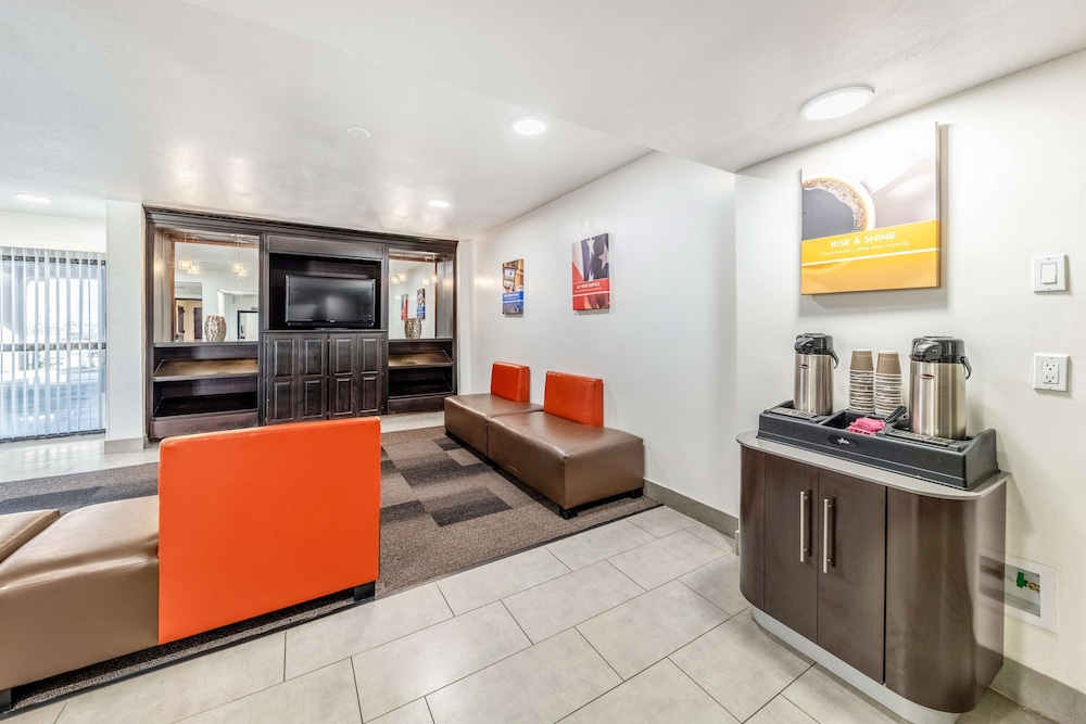 Motel6 Lewisville, TX - Medical City 49/64