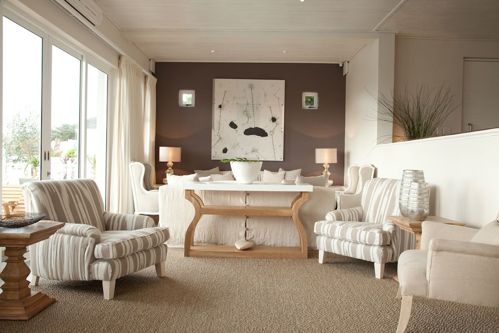 Sea Five Boutique Hotel 49/61
