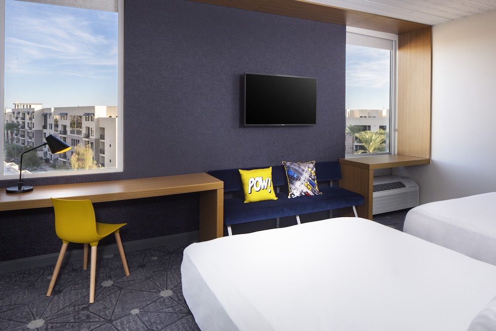Aloft Tempe 19/43