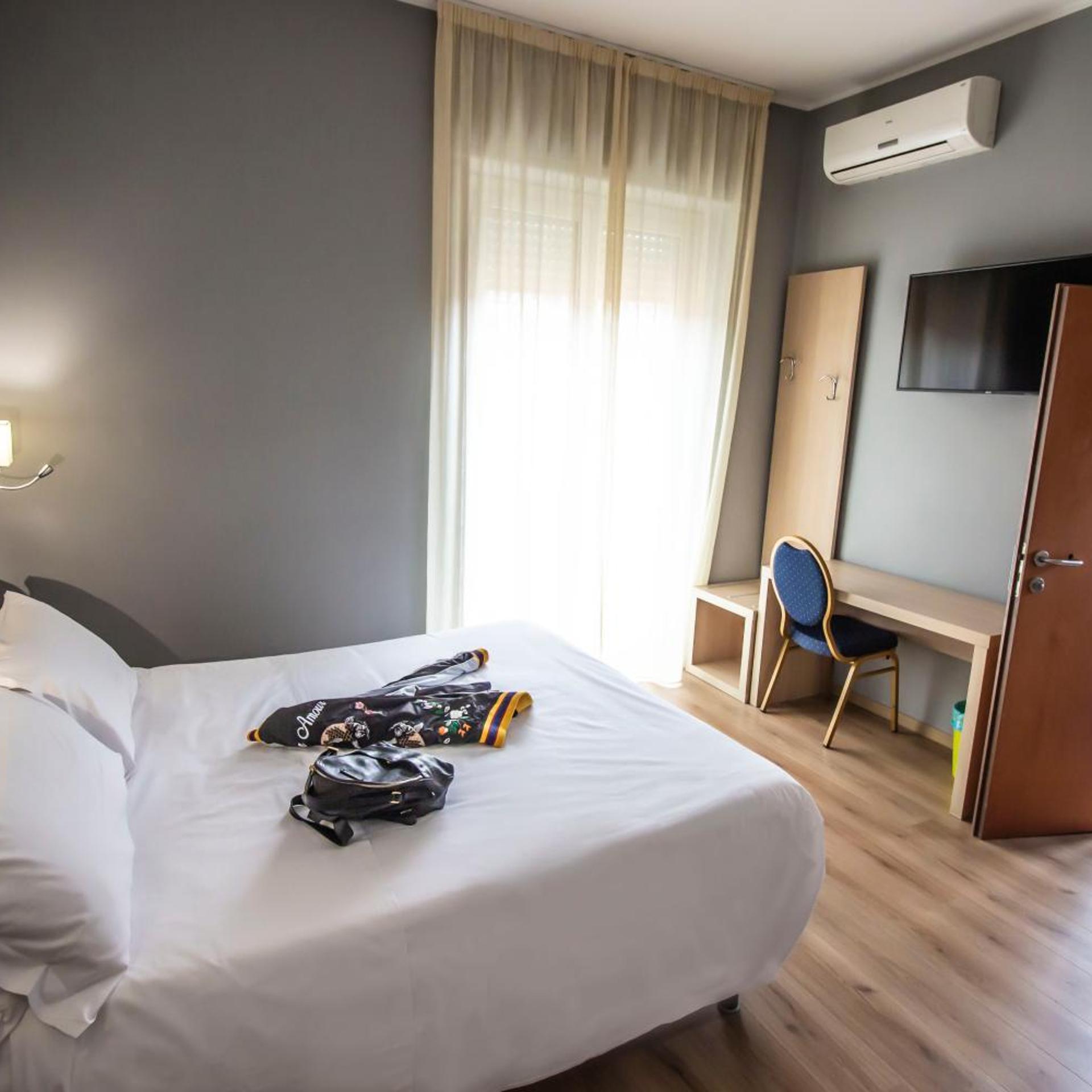 1 Bedroom, Apartment