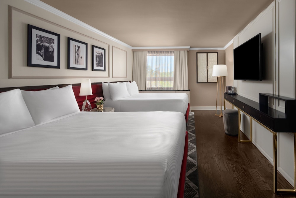 Standard, 2 Double Beds