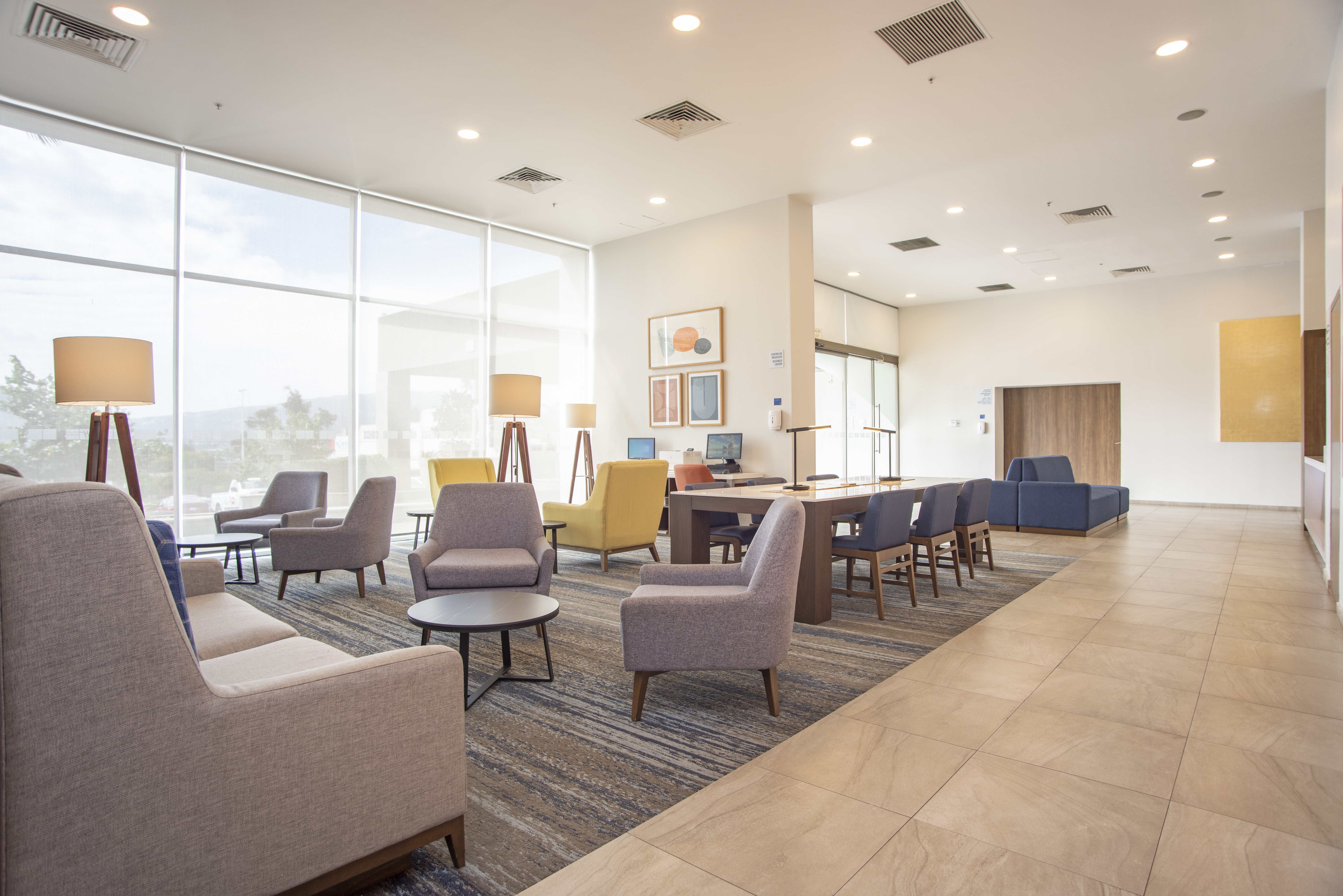 Holiday Inn Express Guadalajara Iteso 35/72