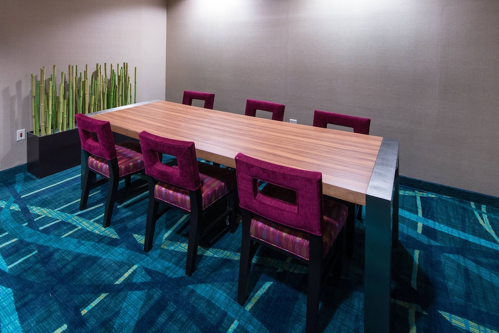 SpringHill Suites by Marriott Greensboro 35/35