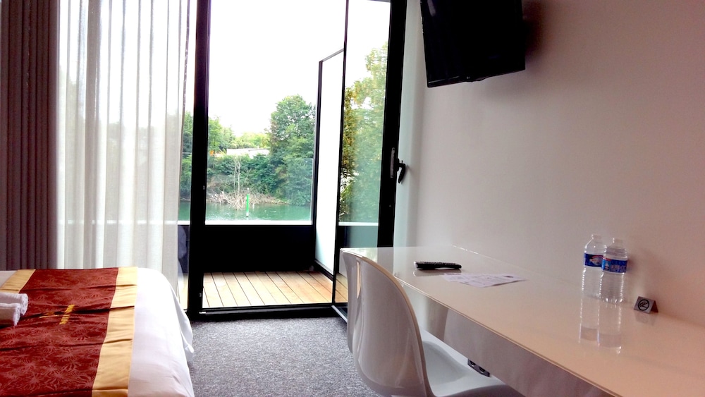 Hotel de la seine 28/50