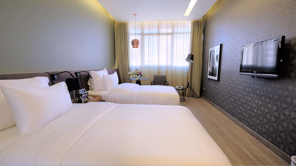 Radisson Blu Hotel Beirut Verdun 12/50
