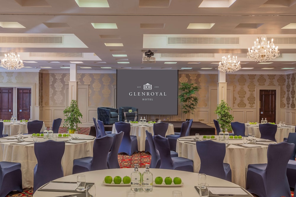 Glenroyal Hotel & Leisure Club 58/68