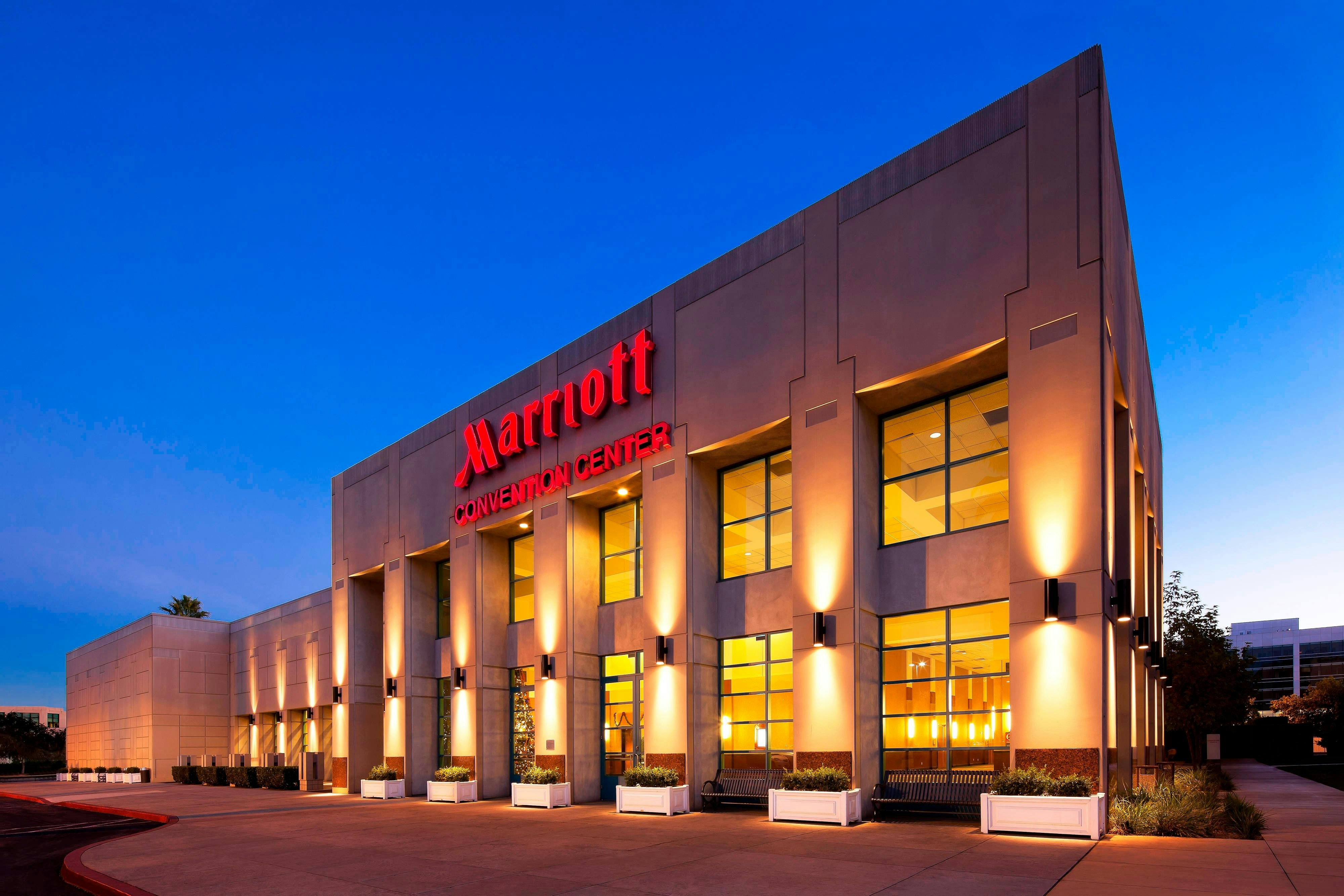 Marriott Los Angeles Burbank Airport 1/29
