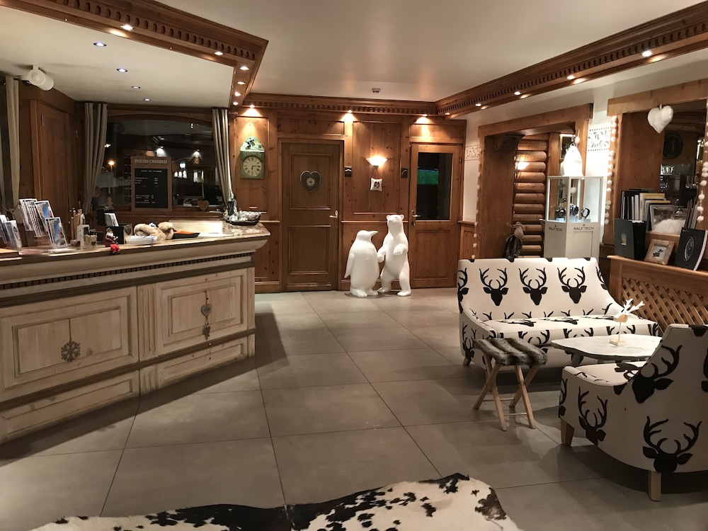 Les Campanules Hotel Restaurant 7/60