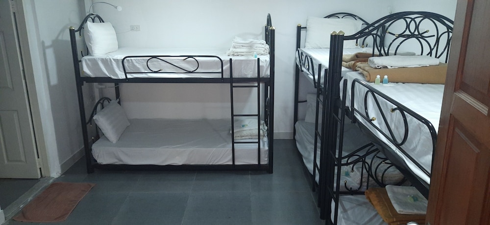 Phratamnak Inn - Hostel 17/77
