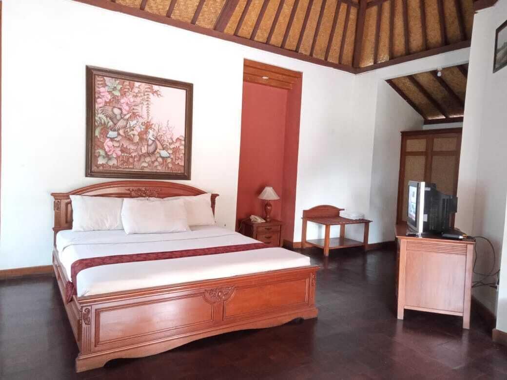 DELUXE, DOUBLE BED