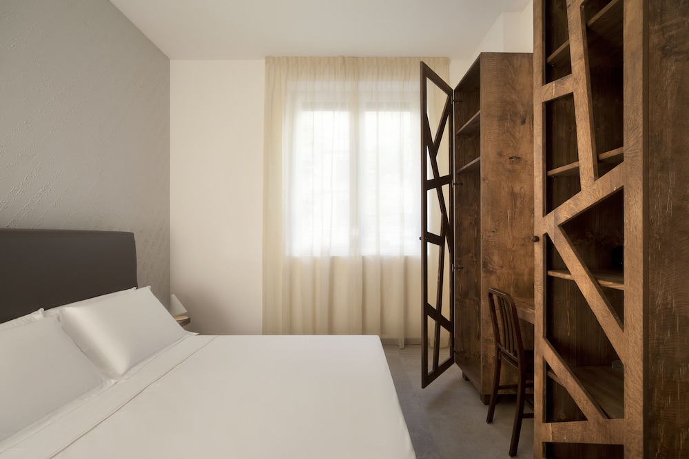 La Chambre Milano 22/66