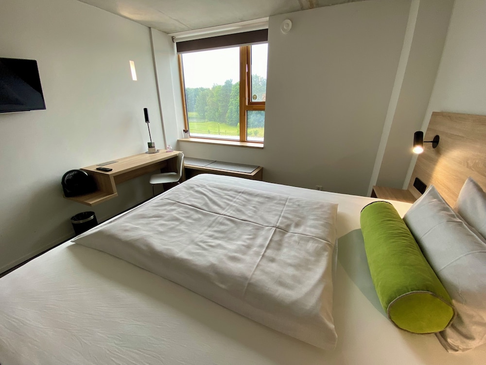 The Bricks Hotel Marktredwitz 12/71