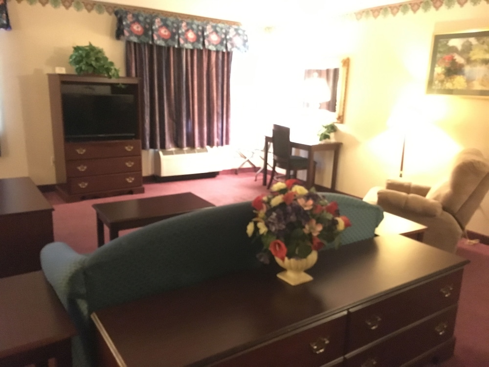 Baymont by Wyndham Mount Vernon Renfro Valley 30/40
