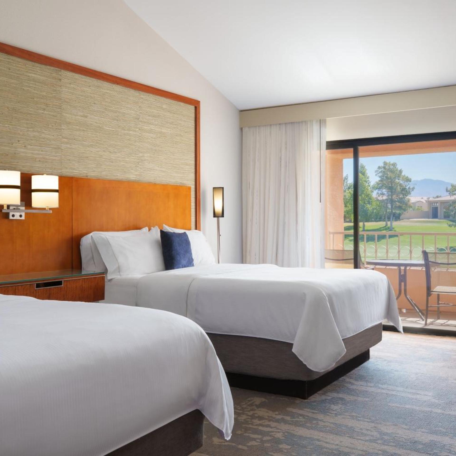 Guest Room, 2 Queen Beds, Golf Course View