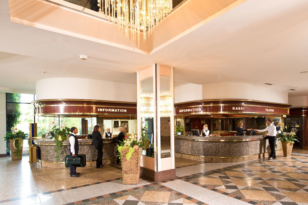 Maritim Hotel Bonn 8/70