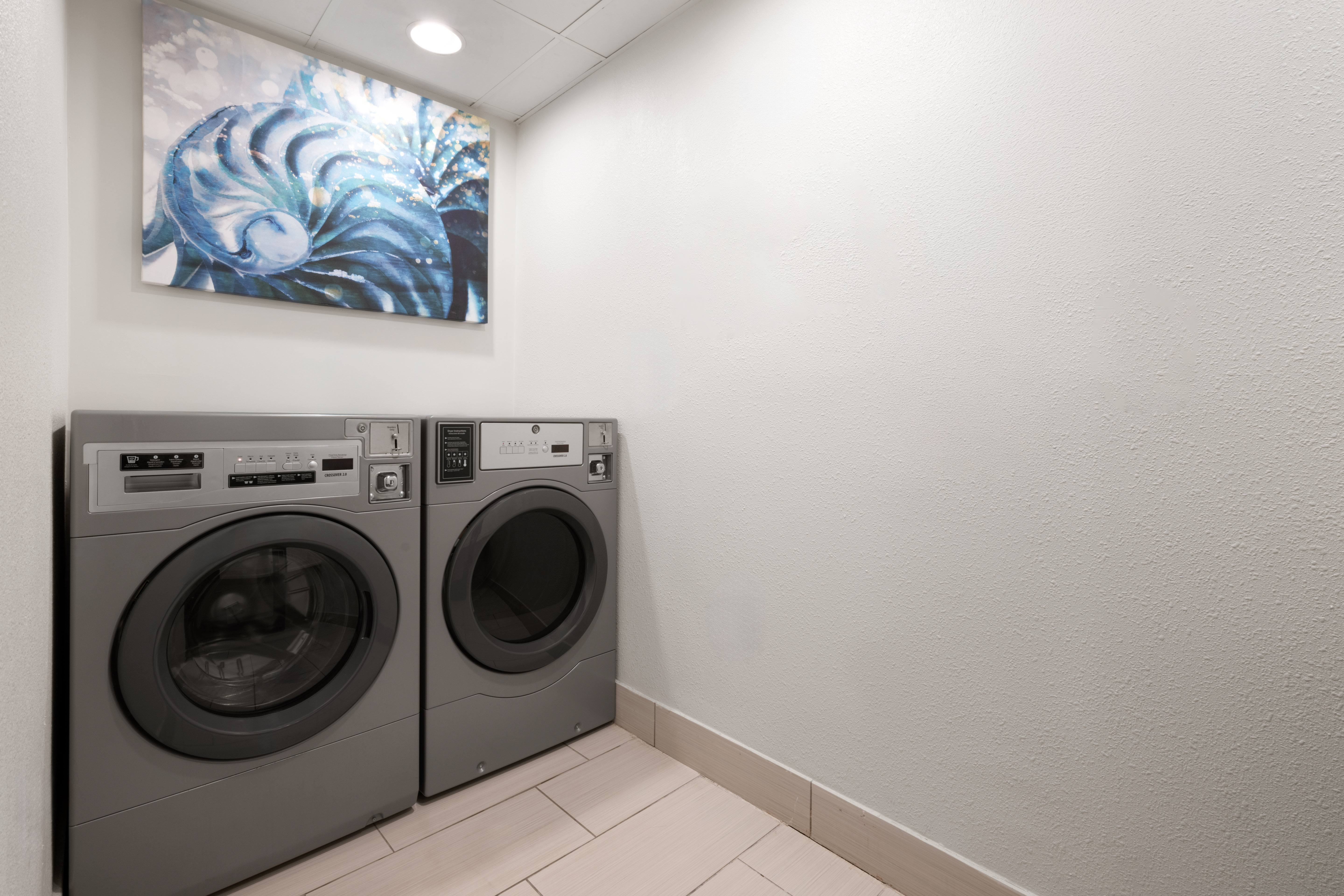 Garner Hotel Virginia Beach North by IHG 23/42