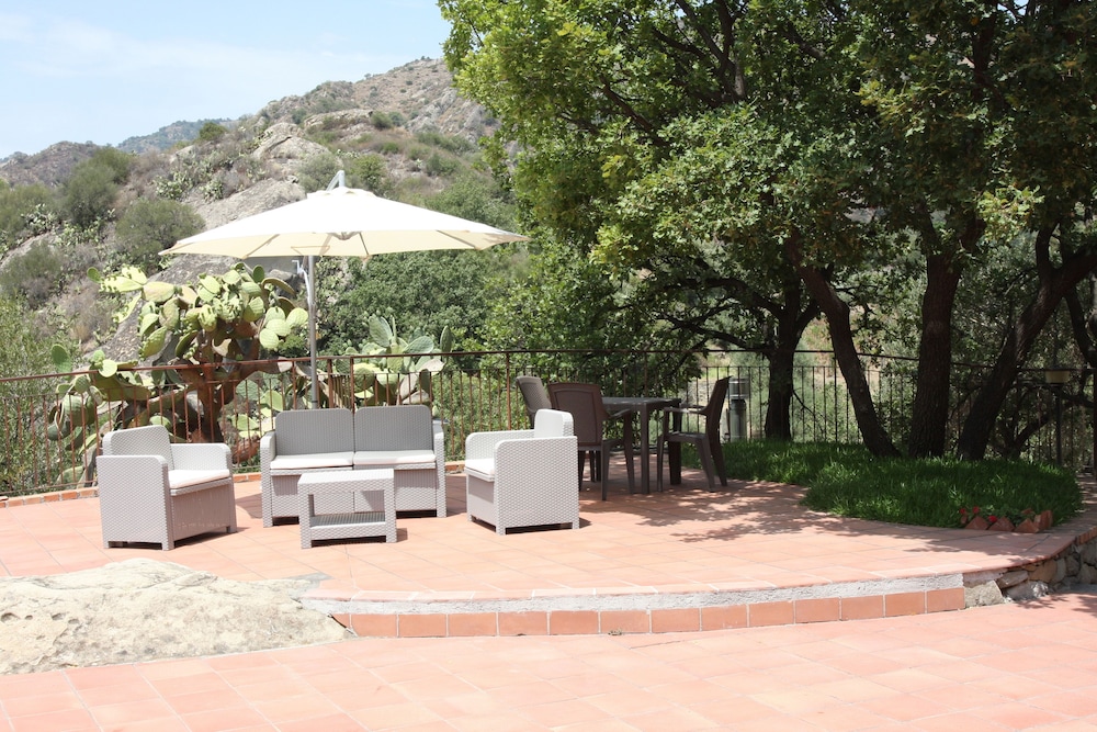 IL POGGIO LUXURY COUNTRY RESORT 13/33