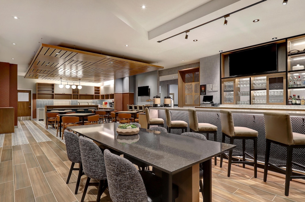 Hyatt Place Prince George 37/50