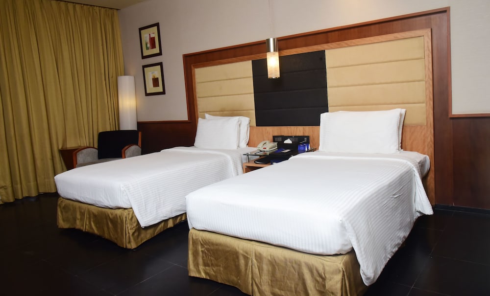 Taj Alibaug Resort & Spa, Maharashtra 7/52