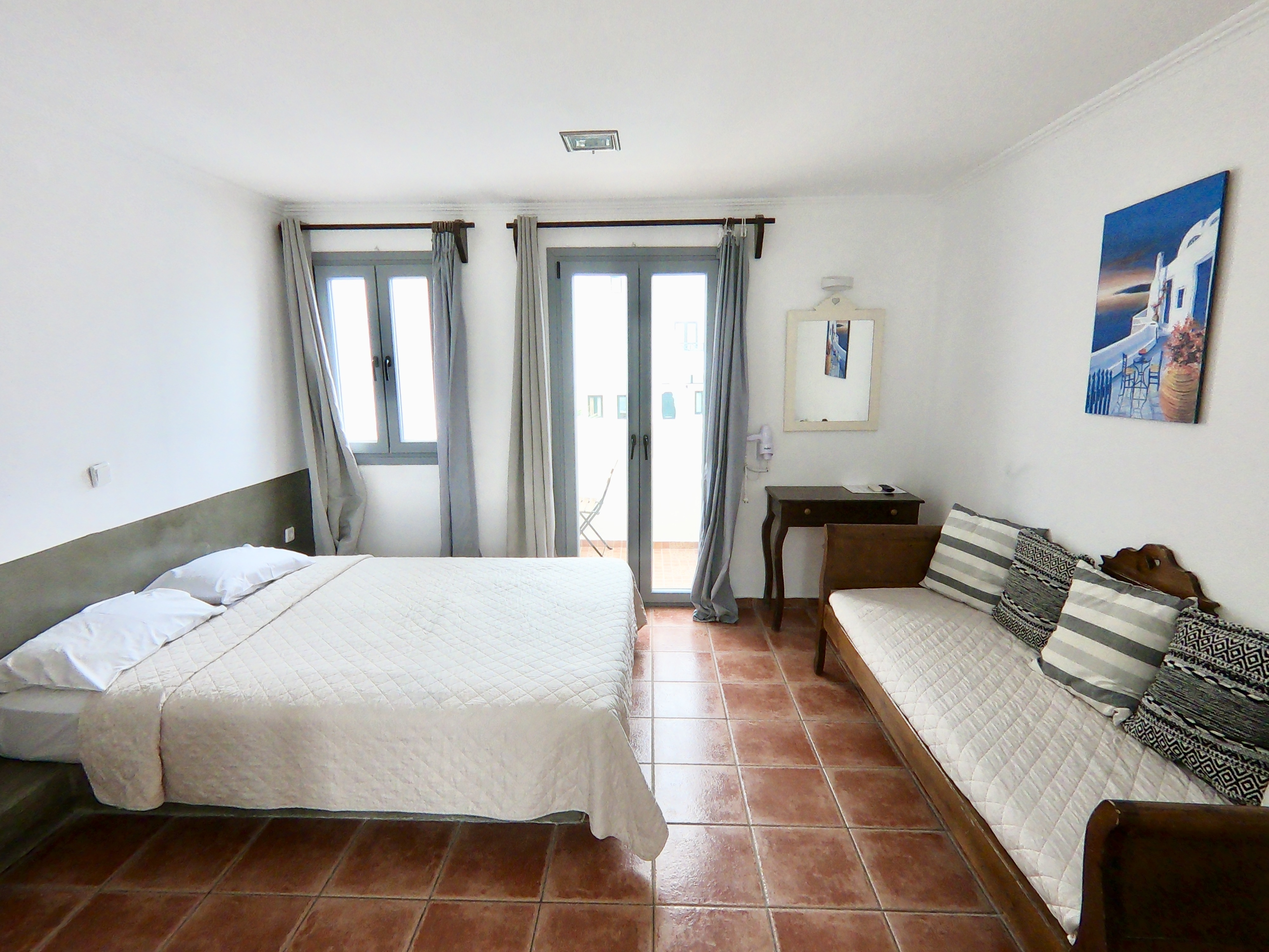 Maisonette, Deluxe