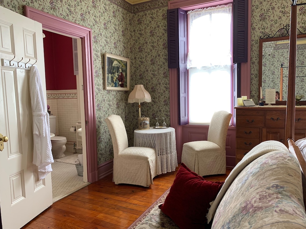 Susquehanna Manor Inn 26/42