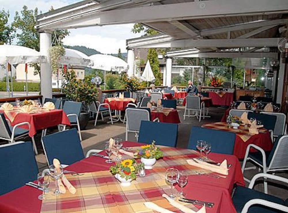 INVITE Hotel Lowen 13/25