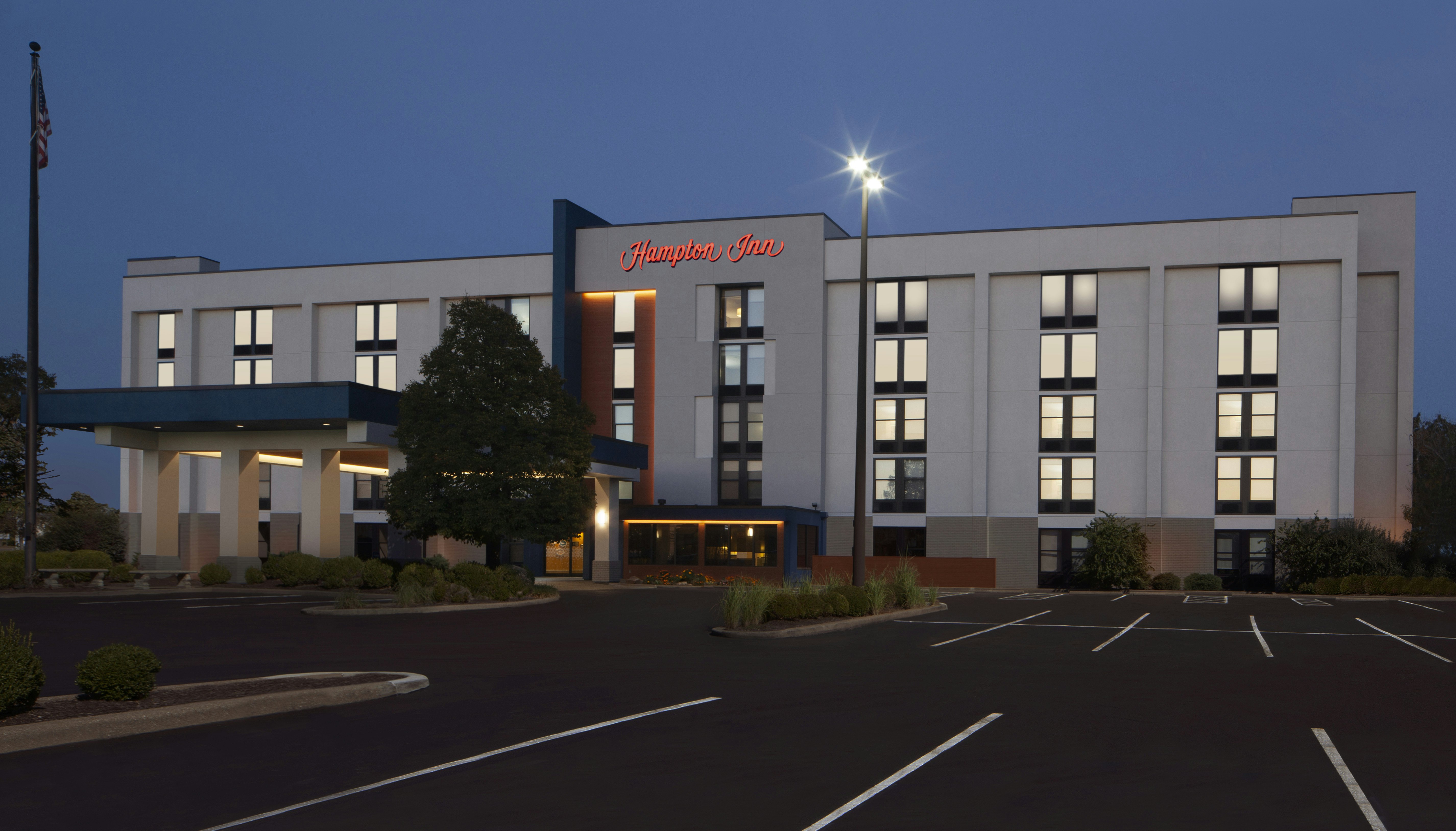 Hampton Inn Evansville 1/17