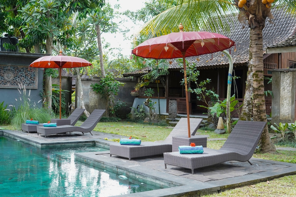 Antique Sentana Villa Ubud 30/34