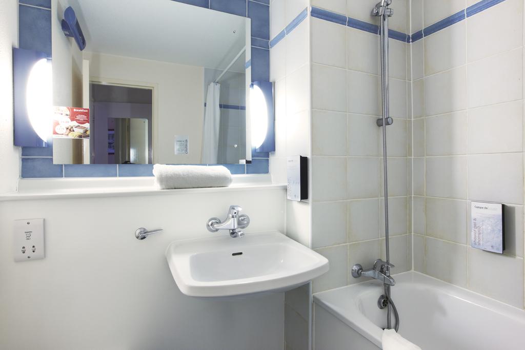 Travelodge Washington A1 (M) Northbound 14/15