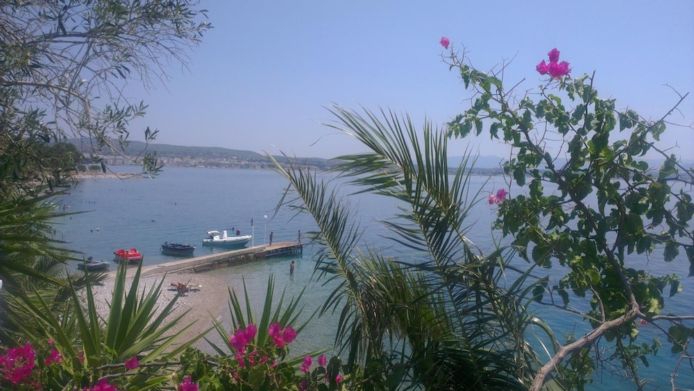 Pappas Loutraki 62/66