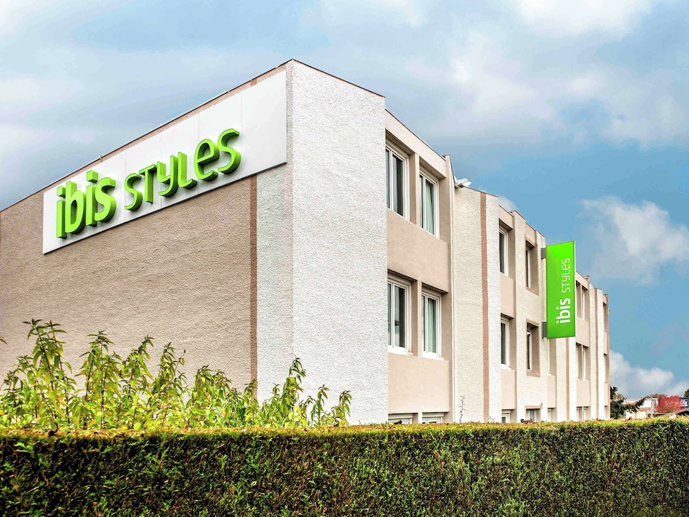 Ibis Styles Rouen Nord Barentin (Ex Ibis) 3/74