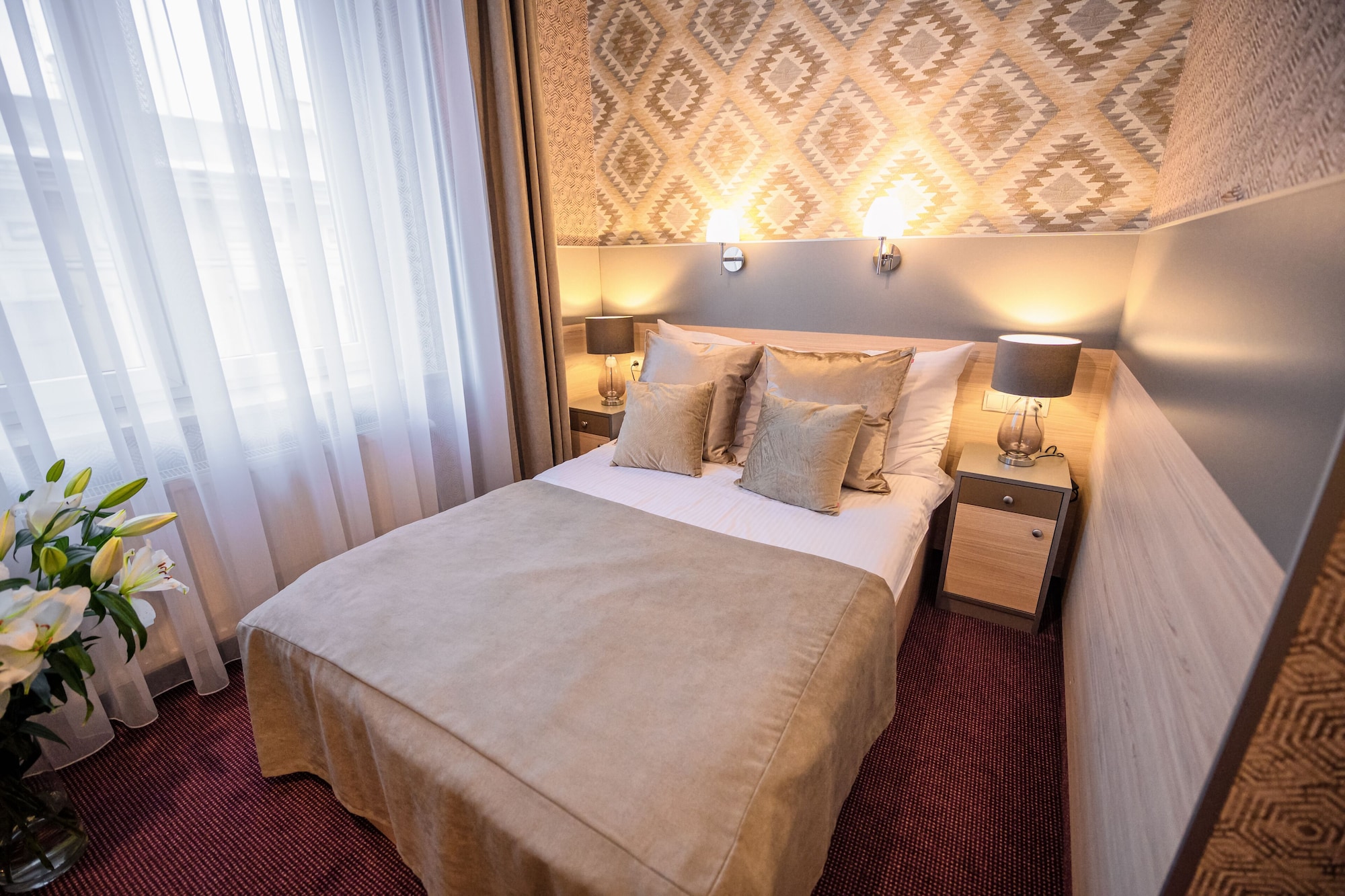 STANDARD, DOUBLE BED