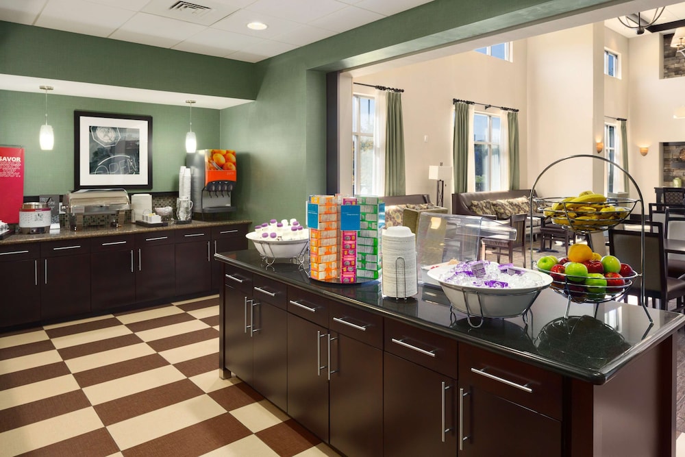 Hampton Inn Suites Birmingham 280 East Eagle Point 43/62