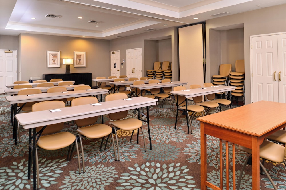 Staybridge Suites O Fallon Chesterfield 31/50
