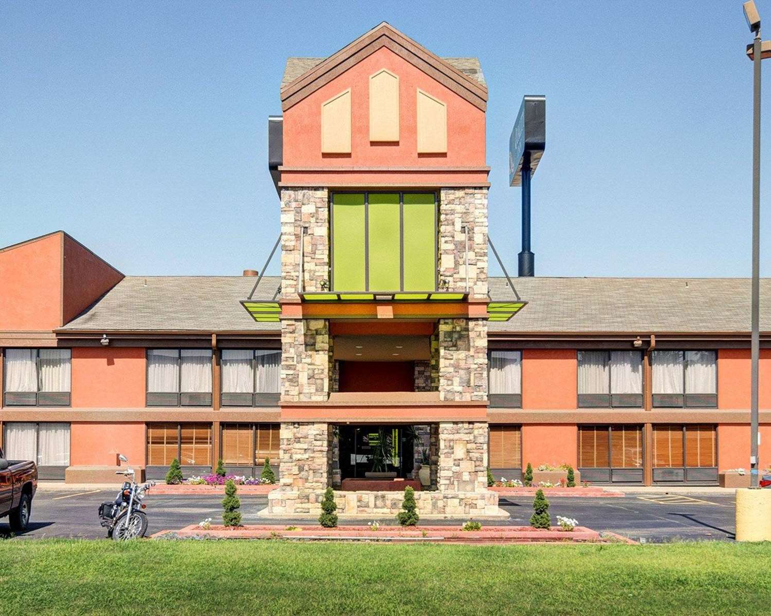 Quality Inn Fort Smith I-540 3/31