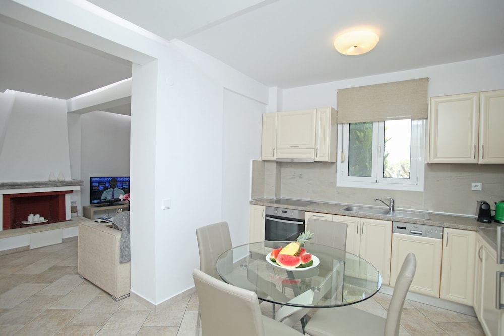 Kassandra Villas 40/50
