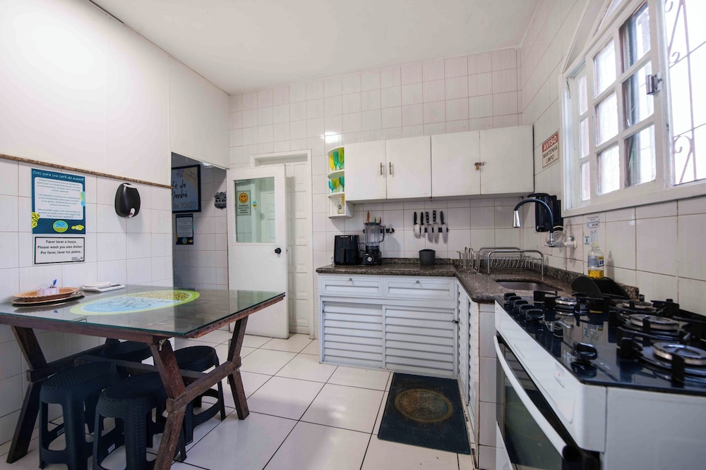 Onça Da Praia Hostel 36/50