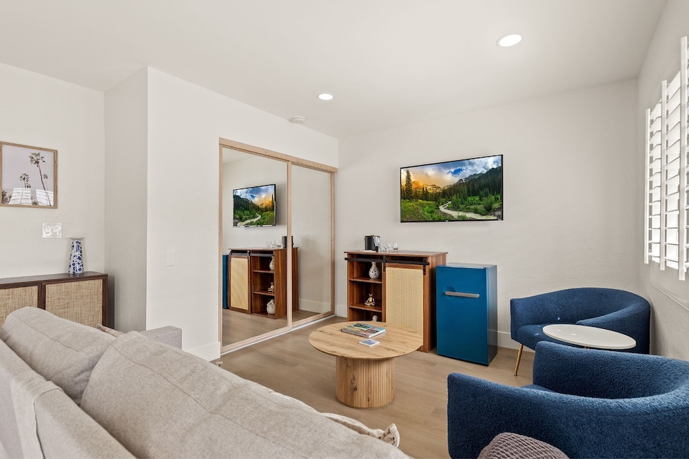 Casa Oliver Hotel & Resort - A Gay Mens Resort 22/50