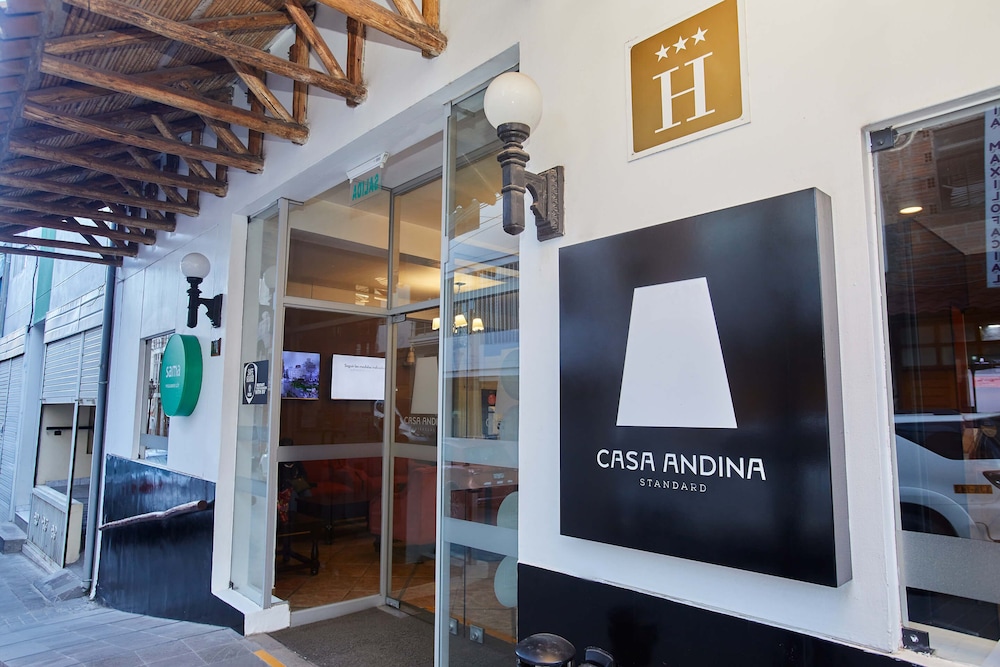 CASA ANDINA STANDARD PUNO 3/81