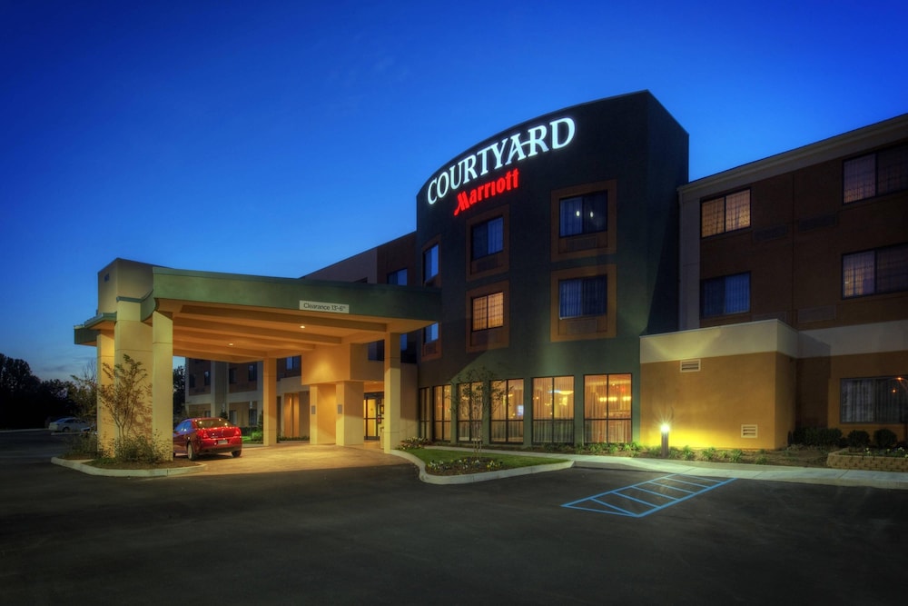 Courtyard Marriott Johnson City 2/59