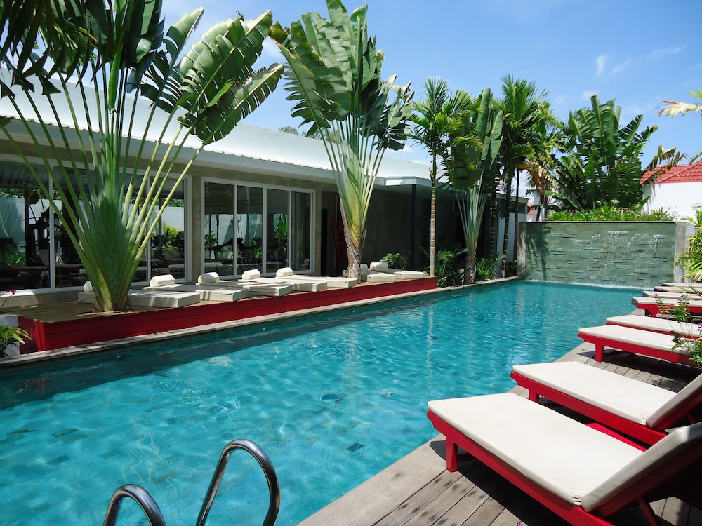 MEN's Resort & Spa (Gay Hotel) 29/36
