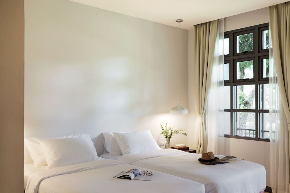 Flora Creek Chiang Mai 37/77