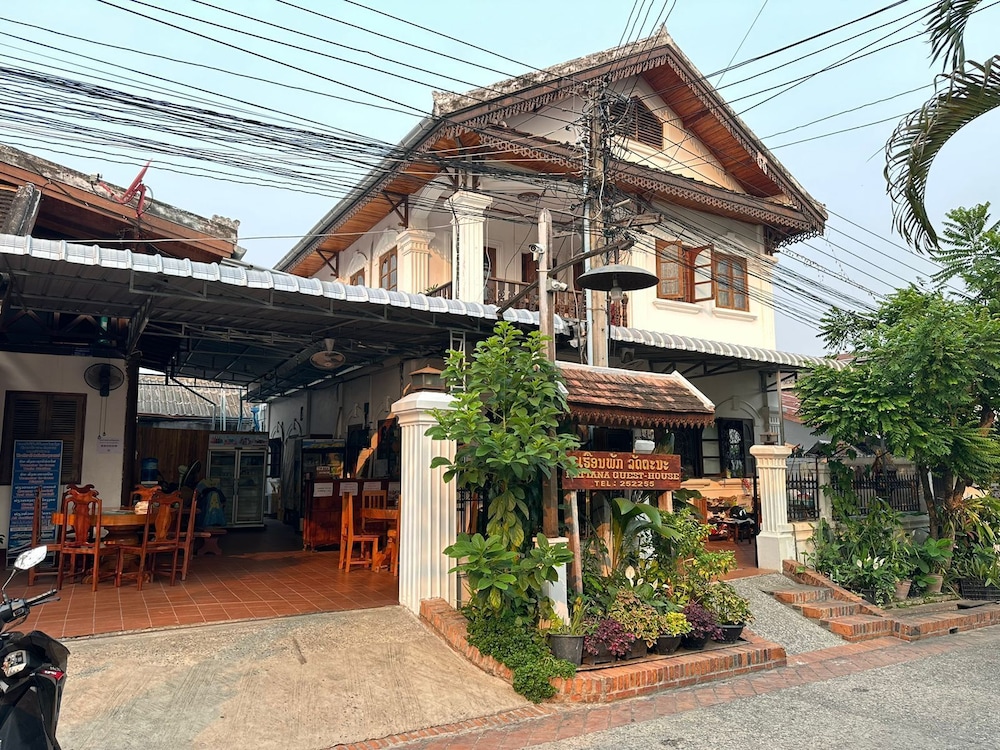 Rattana Guesthouse 1/18