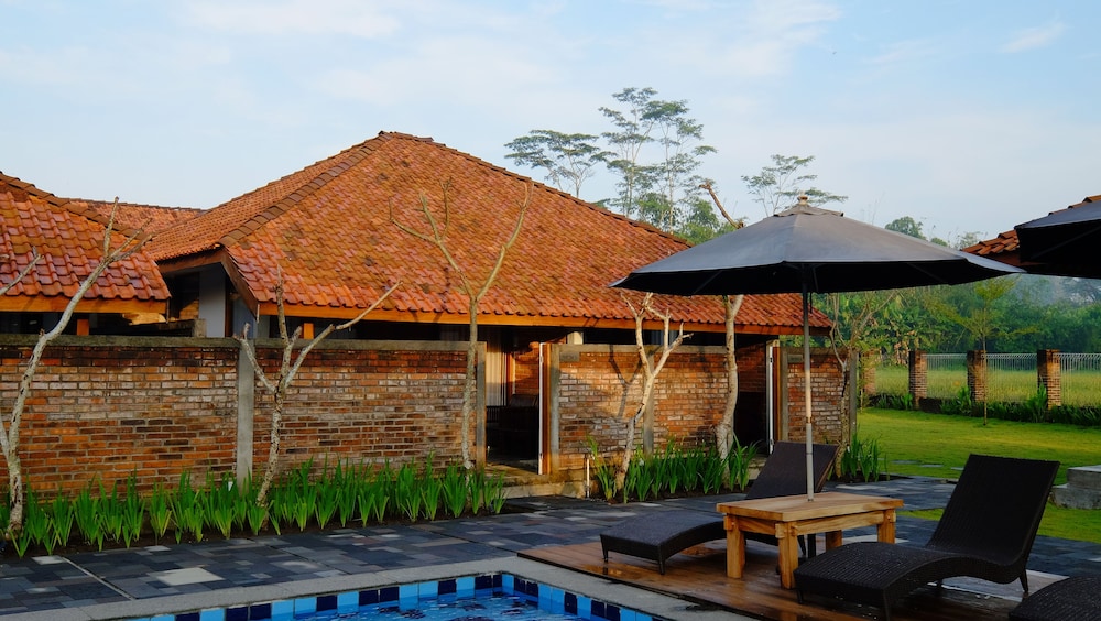 Shankara Borobudur 1/61