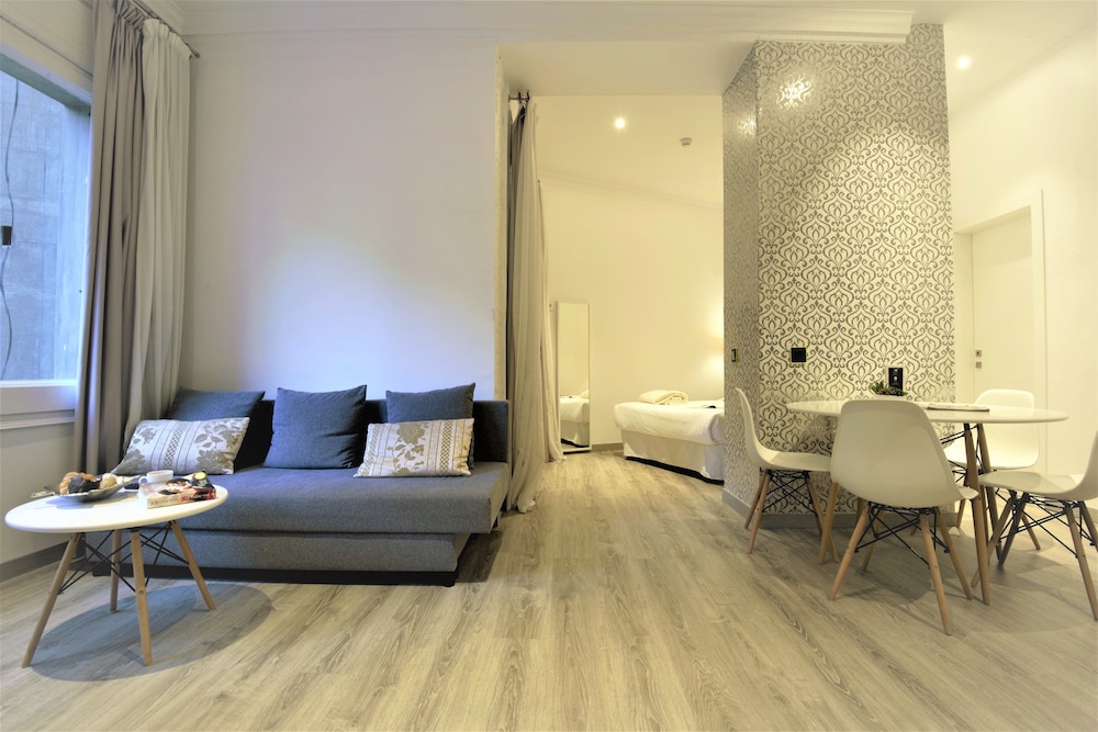 Dreamkeys Apartments and Suites 30/76