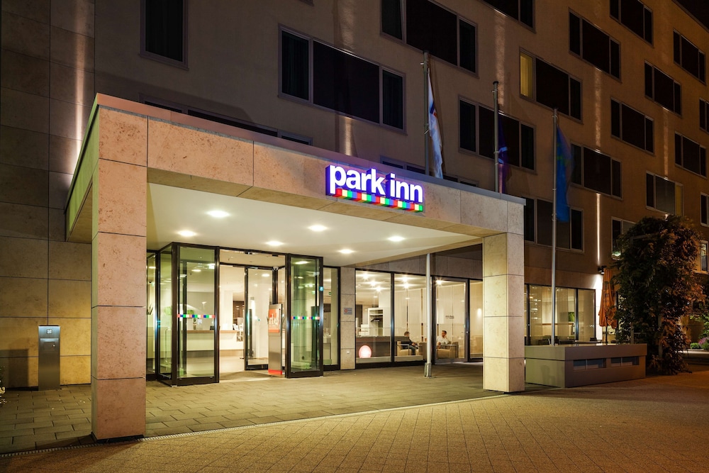 Park Inn By Radisson Frankfurt Airport 2/50